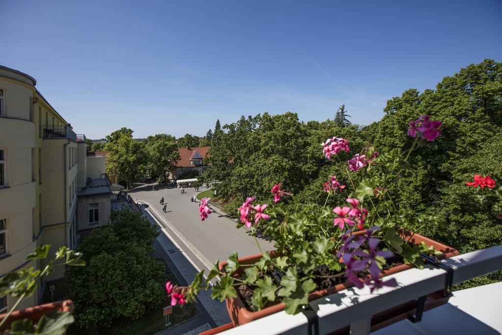 Hotel Bellevue Tlapak Poděbrady Extérieur photo